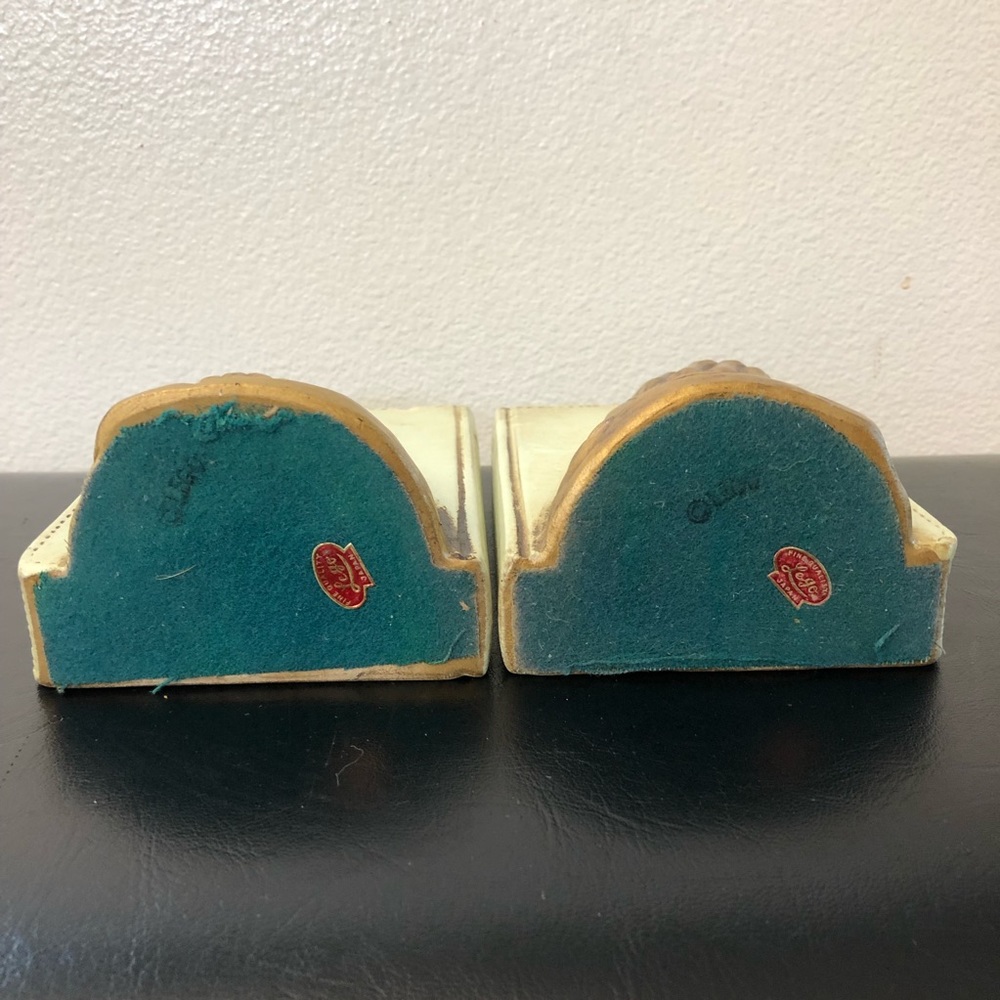 Vintage Collectible Holy Bible Praying Hands Bookends Lego Japan - Picture 5 of 7